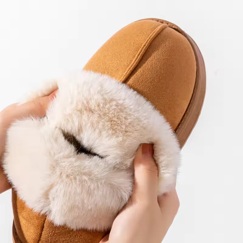 Stivali/pantofole unisex.