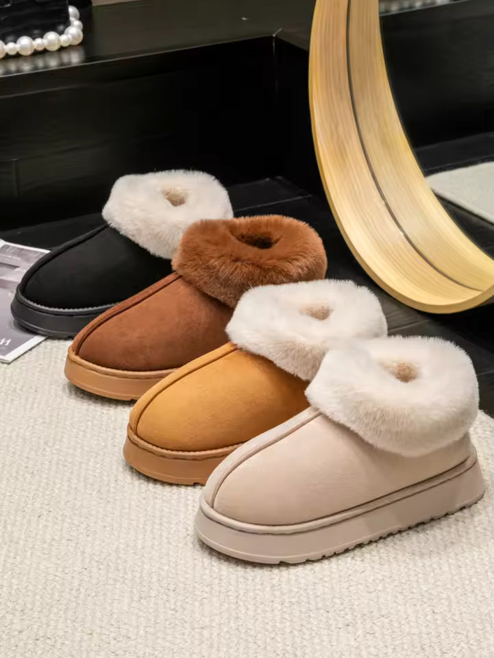 Stivali/pantofole unisex.